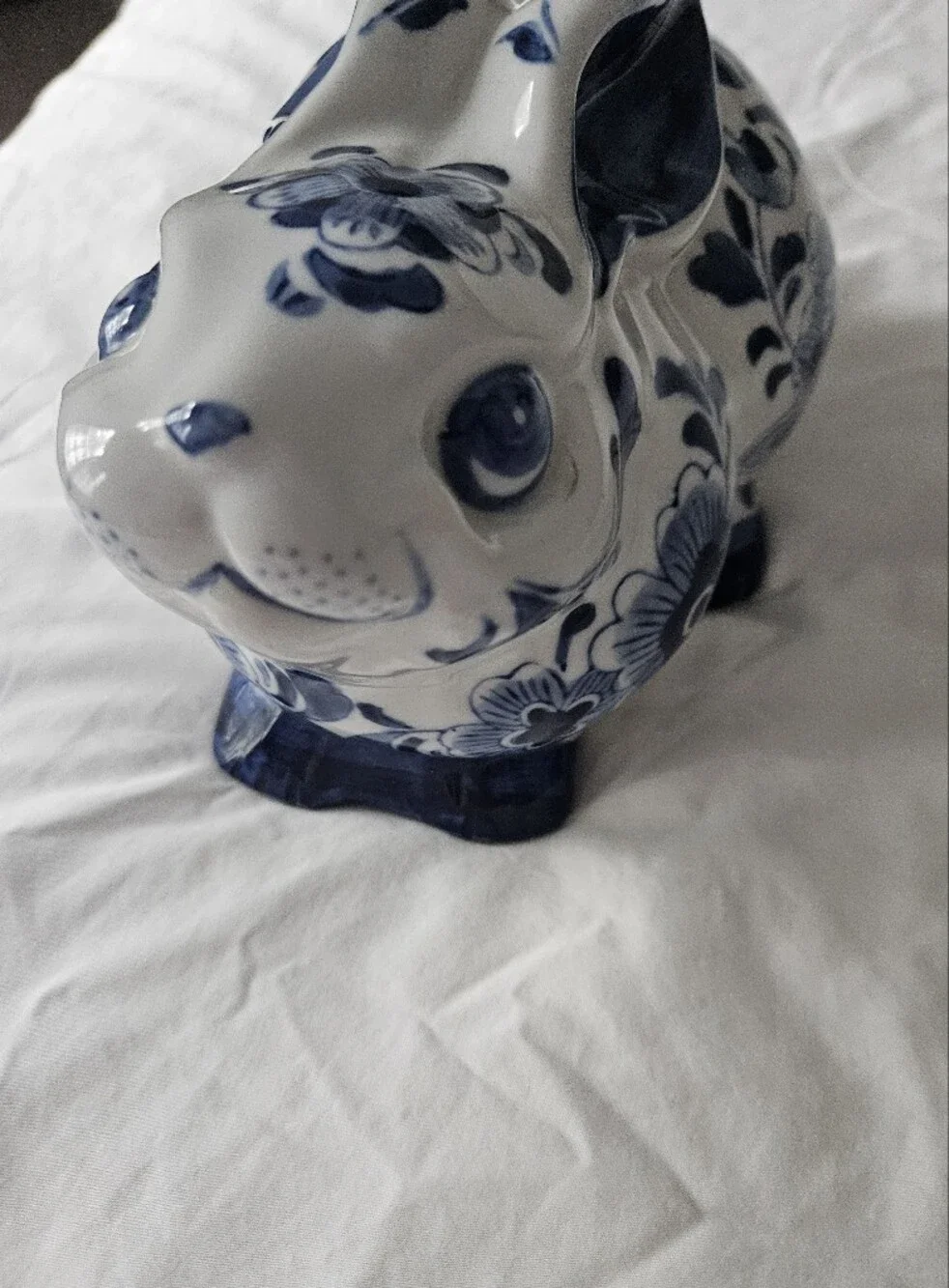 Vintage Delft Style Blue & White Chinoiserie Ceramic Rabbit Figurine | SZ 9